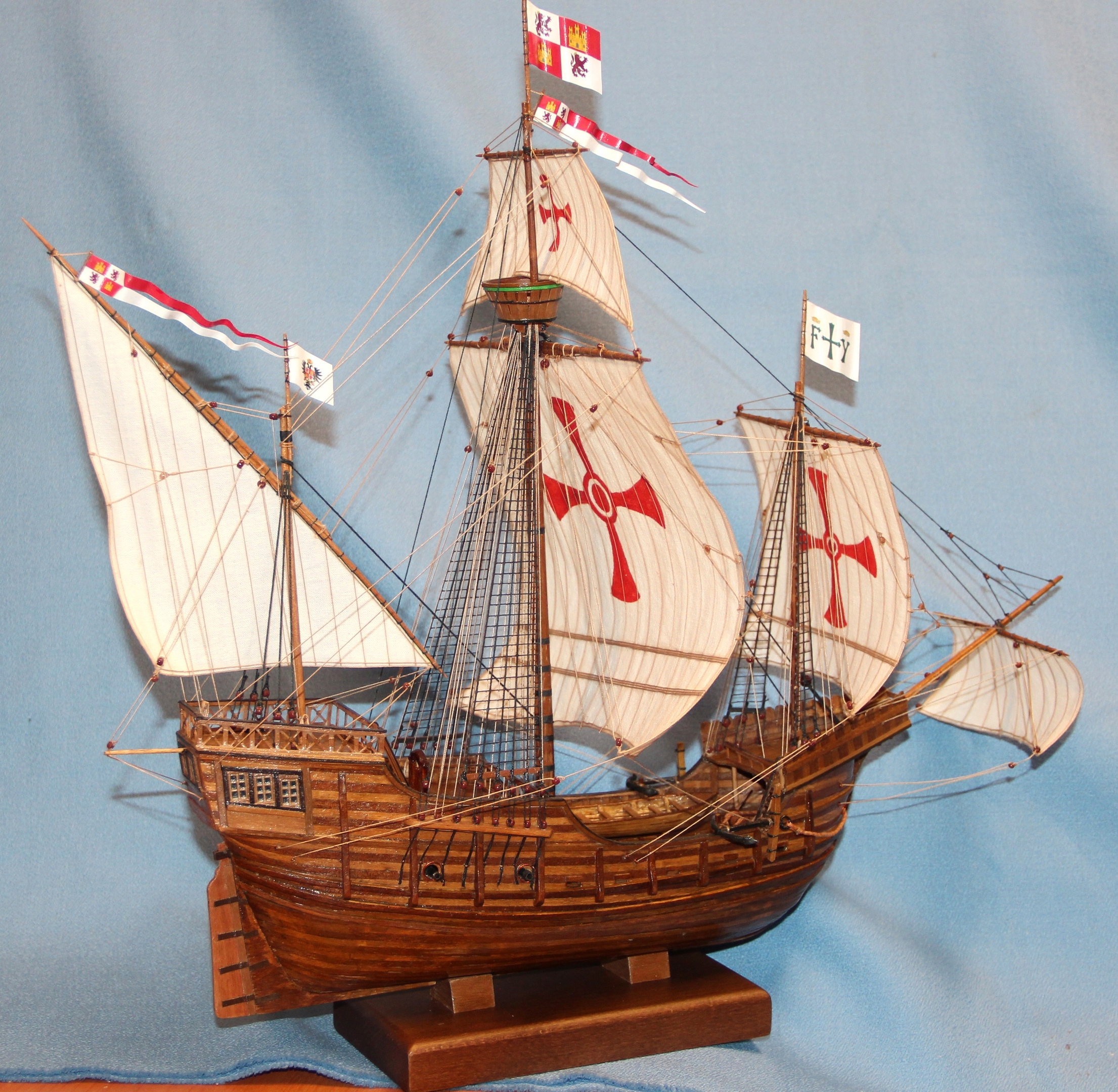 Модели реставрация. Контурная модель корабля. Покраска модели корабля. Gorizia модель корабля.