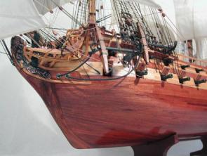 готовая авторская модель корабля Победоносец 